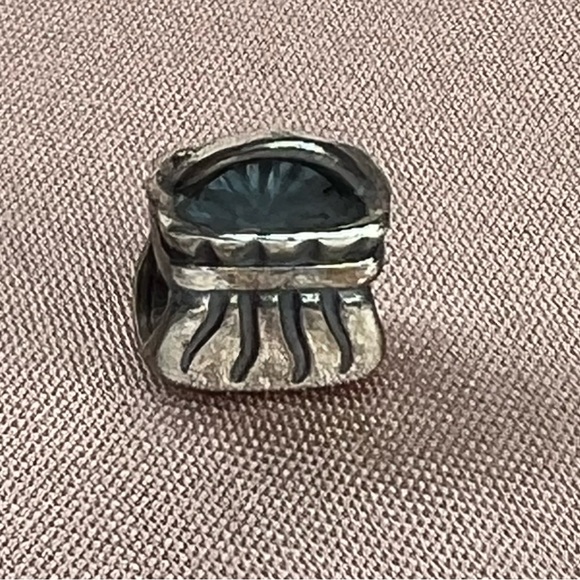 Pandora Two Tone Bow Handbag Charm - Picture 2 of 5